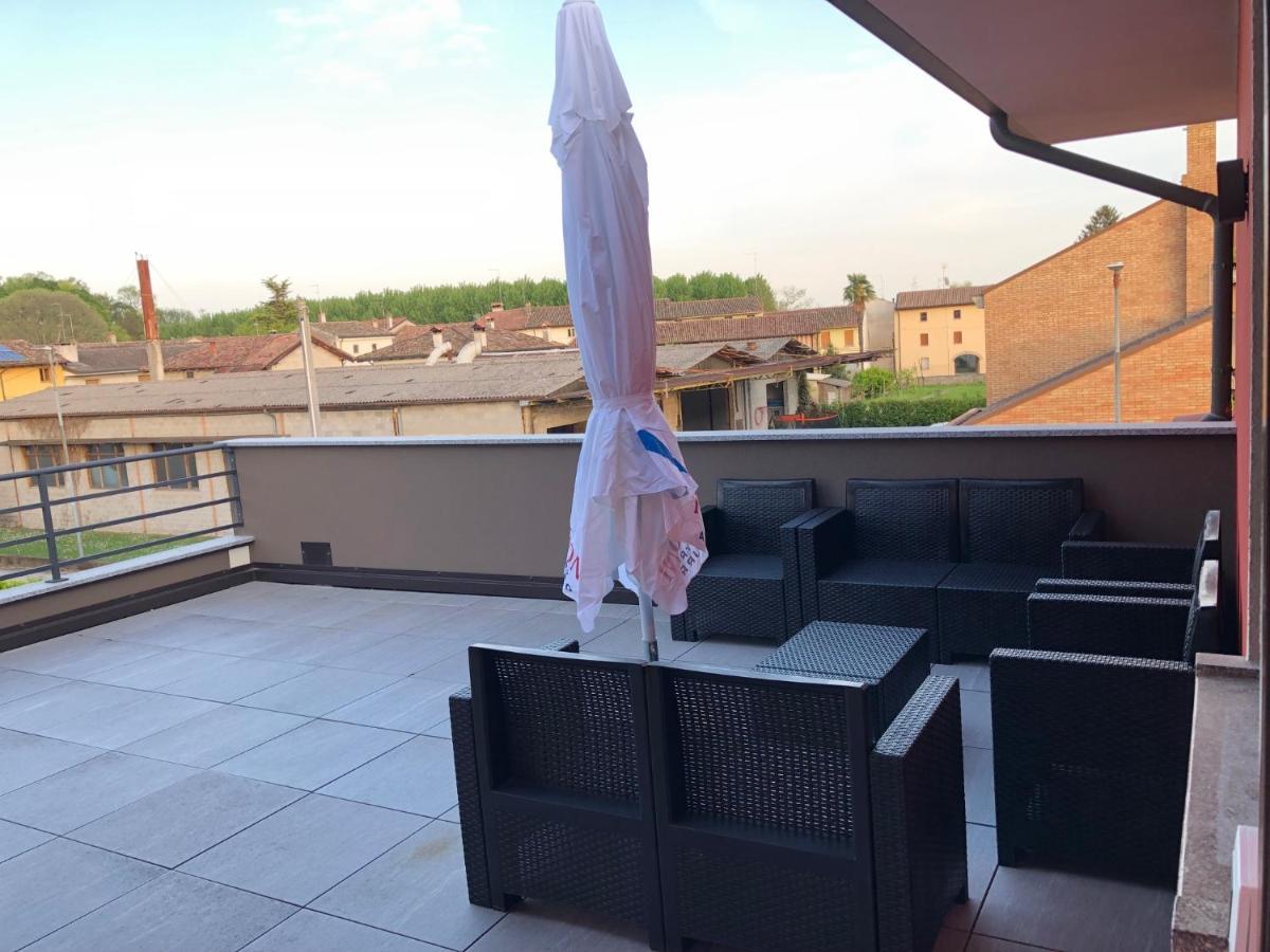 Hotel Locanda Rossa Romans di Varmo Esterno foto